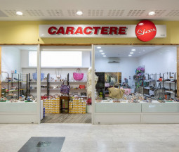 Caractere Shoes